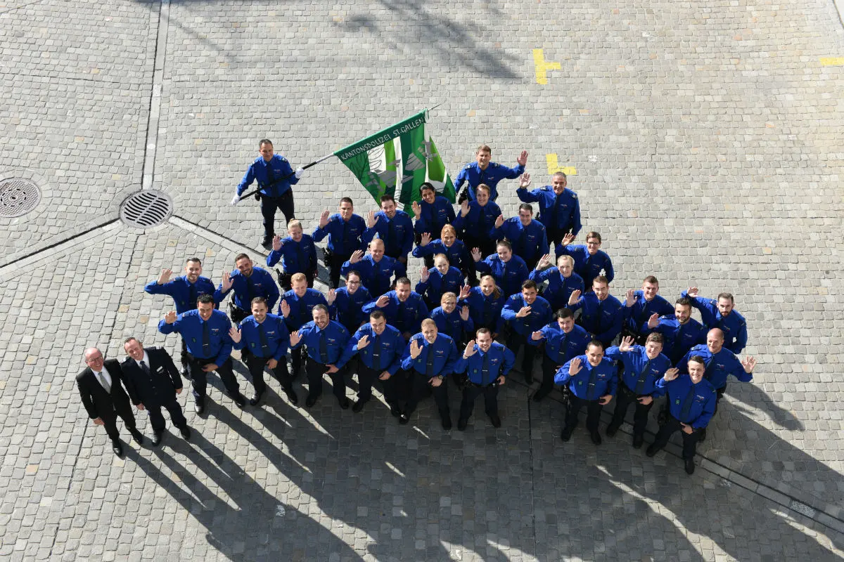 St. Gallen SG - 35 Polizeiangehörige ins Korps aufgenommen