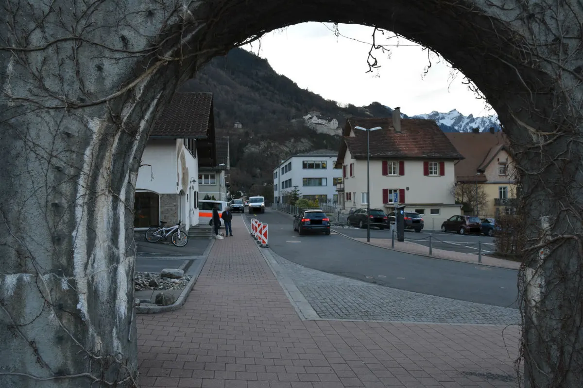 Vaduz FL - Auto fährt Velofahrerin an 