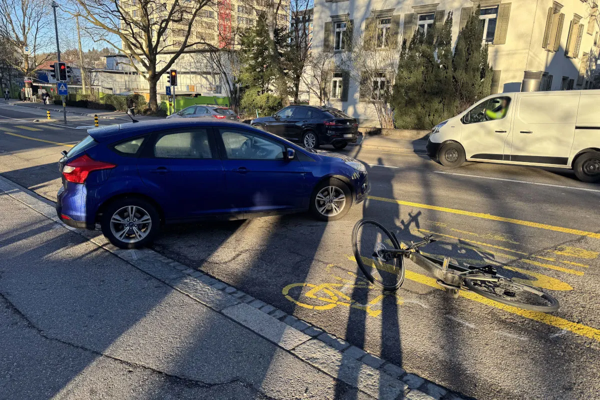 St. Gallen – Zwei Verletzte bei Unfällen mit Velo