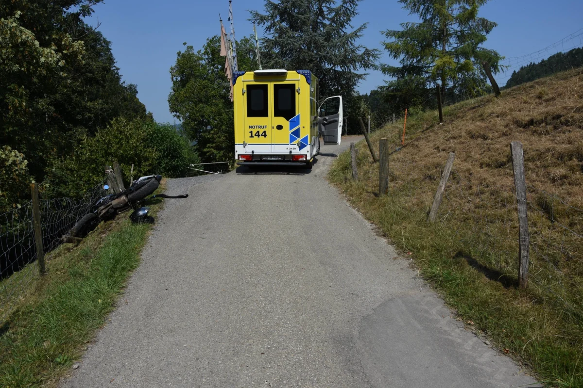 Lichtensteig SG - Selbstunfall mit Motorrad