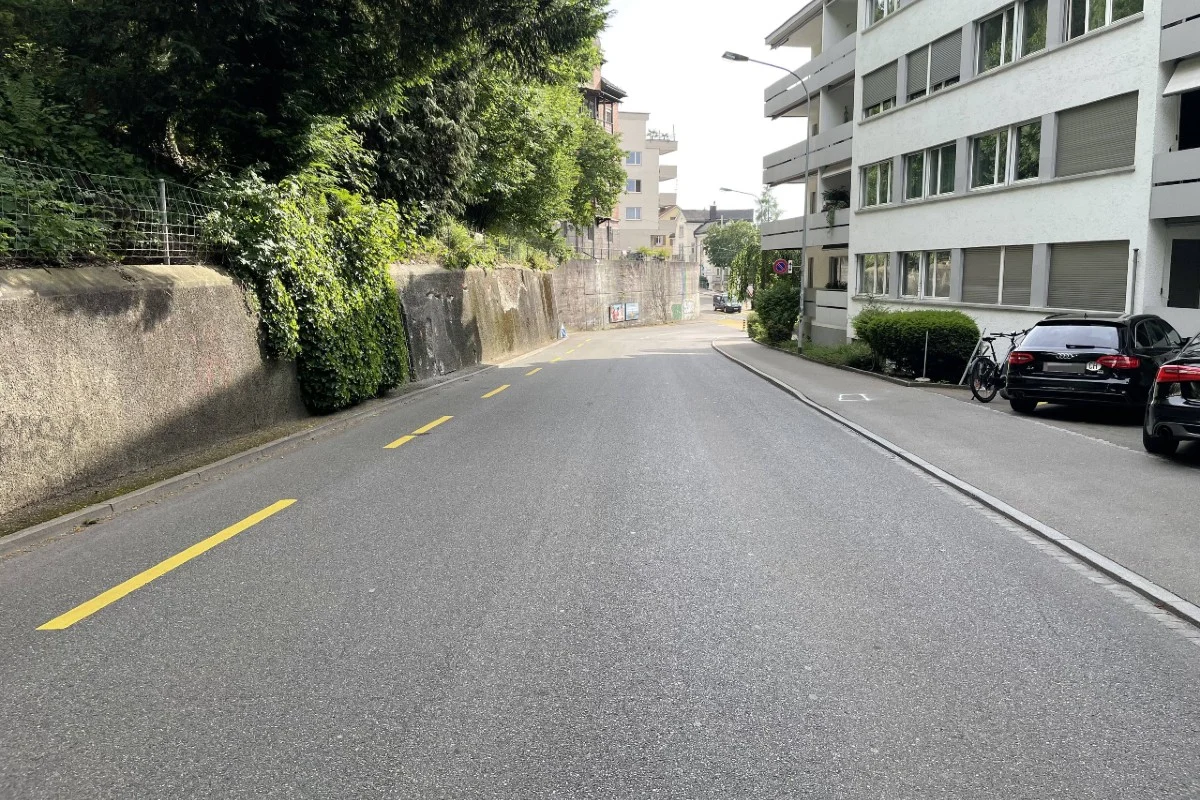 Unfall in St. Gallen - 71-jähriger Mann mit E-Bike gestürzt