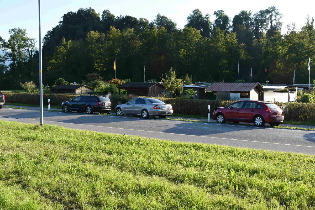 Rapperswil-Jona SG - Auffahrcrash mit drei Autos