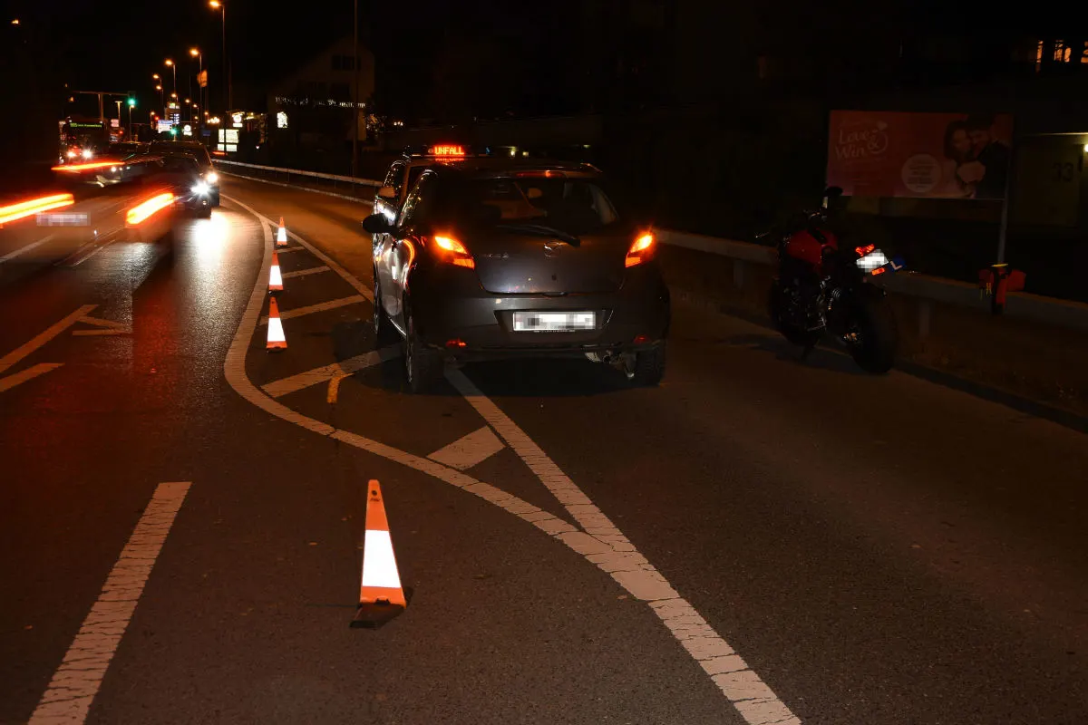 Rapperswil-Jona SG -  Junger Motorradlenker verunfallt 