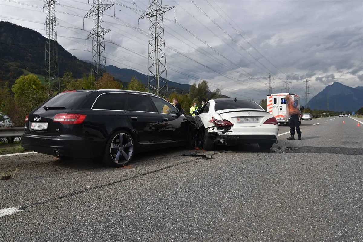A13 Maienfeld GR – 8-jähriger Junge bei Auffahrkollision auf der Autobahn verletzt