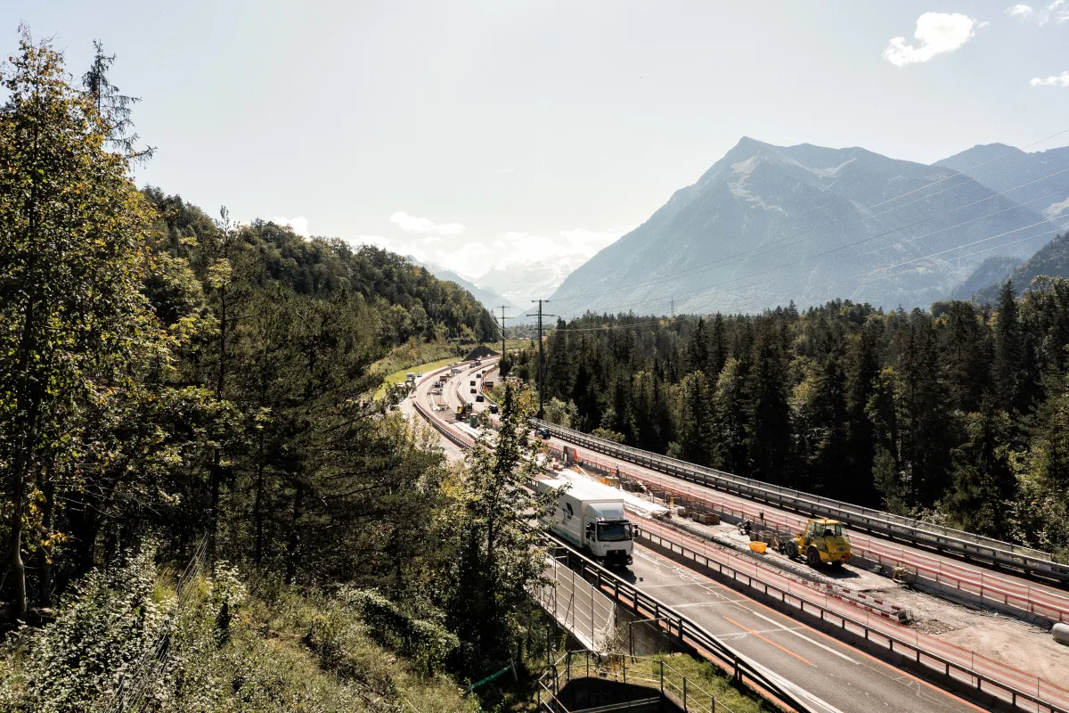 A6 Thun–Spiez BE – Nachtsperrung  wegen Bauarbeiten an Kanderbrücke