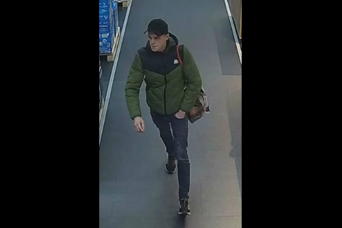 Bonn - Polizei sucht mutmaßlichen Ladendieb