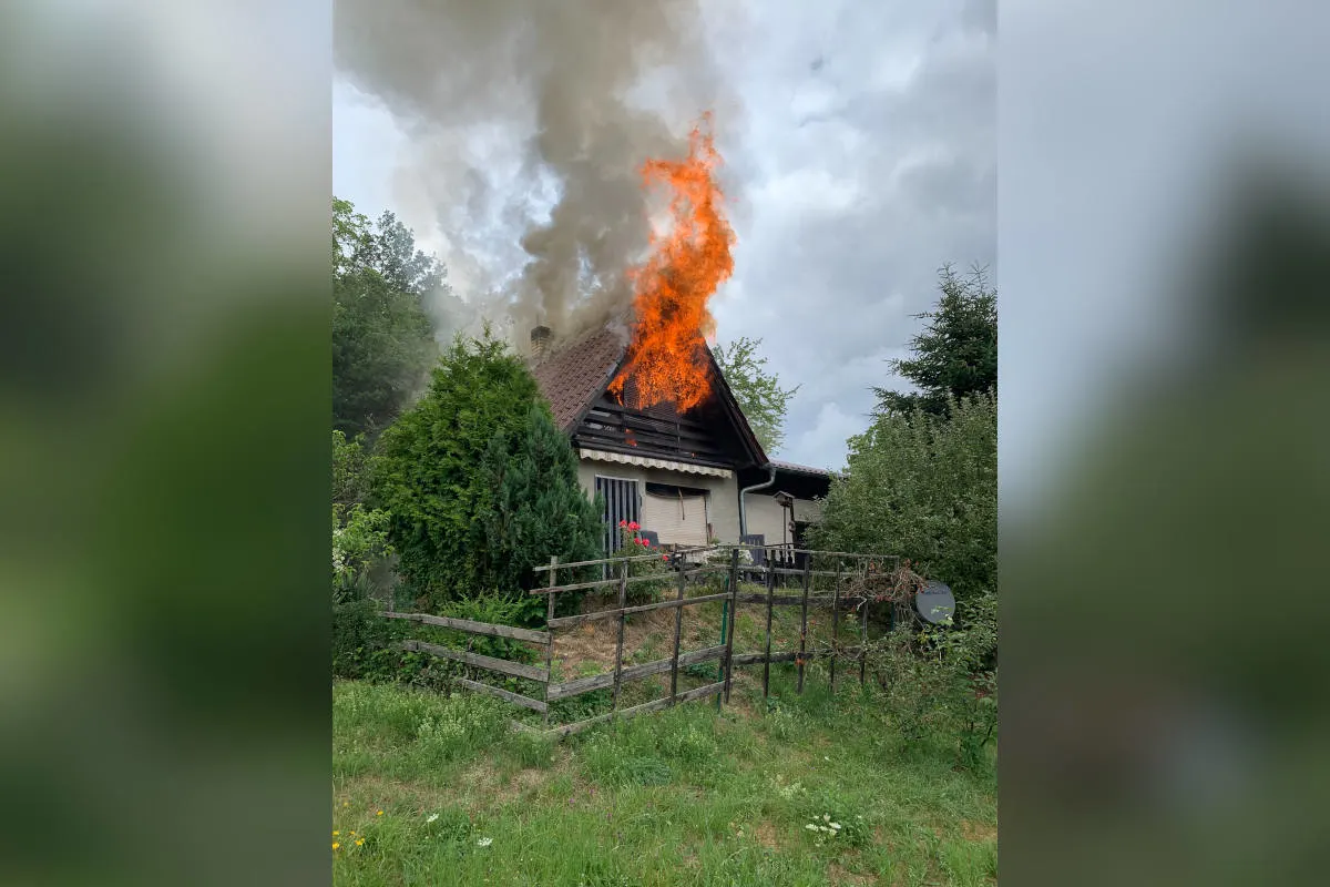 Saalfeld – Brand in Gartenanlage