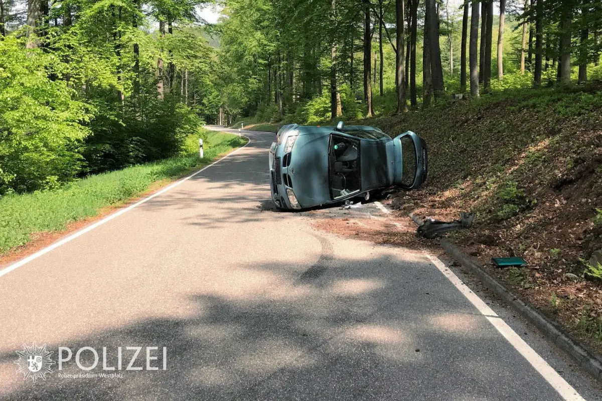 Ins Schleudern geraten und umgekippt