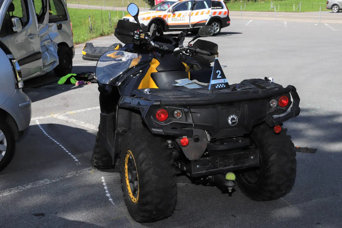 Verkehrsunfall in Schwanden GL – Kontrolle über Quad verloren
