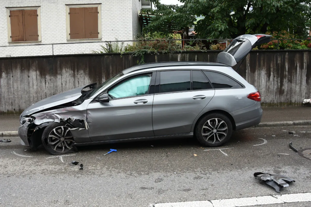 Rorschacherberg SG - Alkoholisierte Lenkerin verursacht Frontalcrash