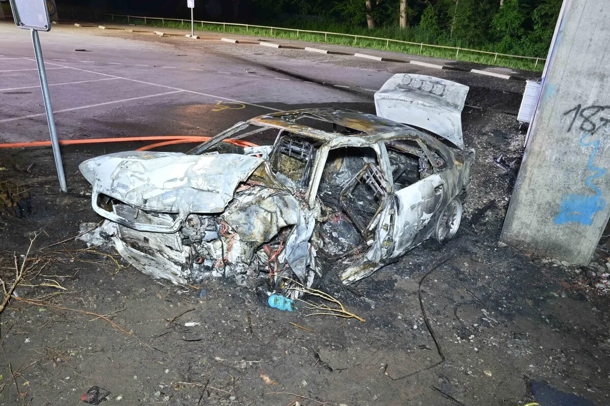 Schenkon LU – Auto brennt nach Unfall aus 