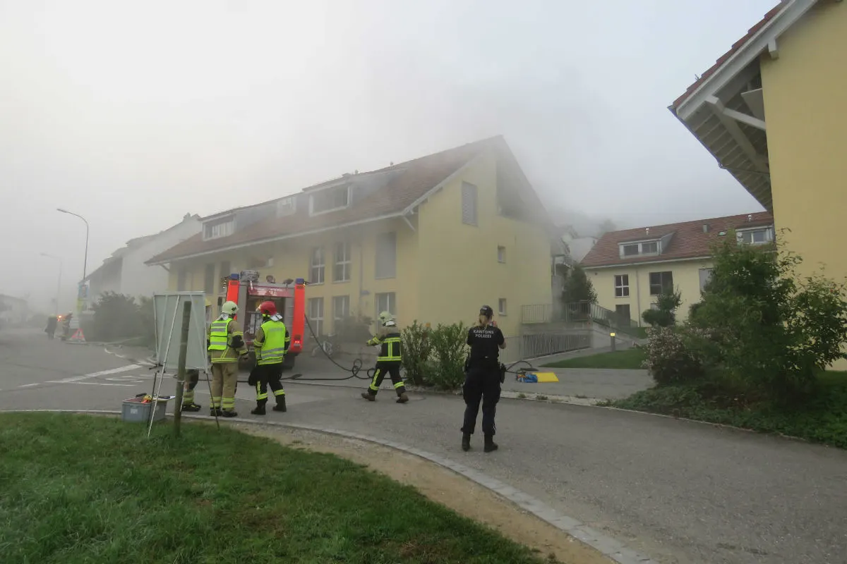 Rümikon AG - Autobrand in Tiefgarage