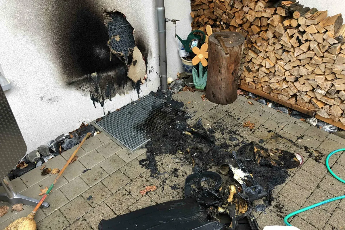 Kaltbrunn SG - Fassade in Brand geraten