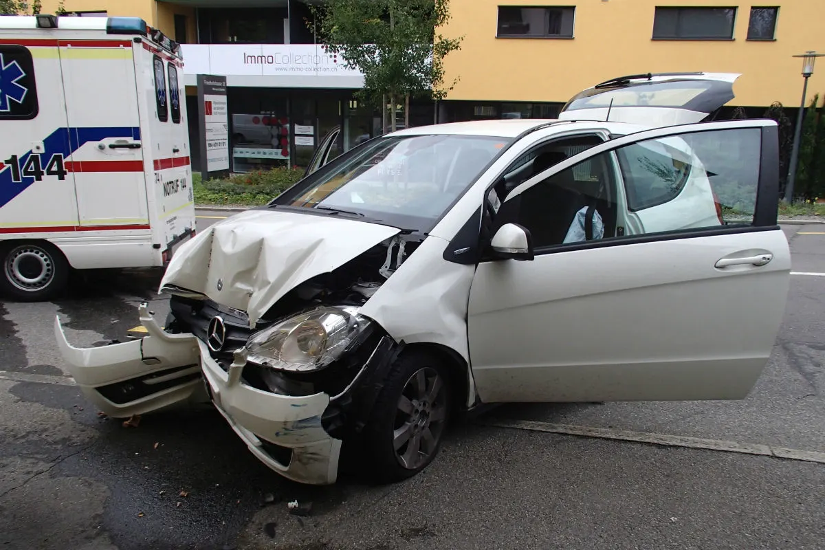 Wohlen AG - Zwei Autos zusammengestossen - Zeugenaufruf