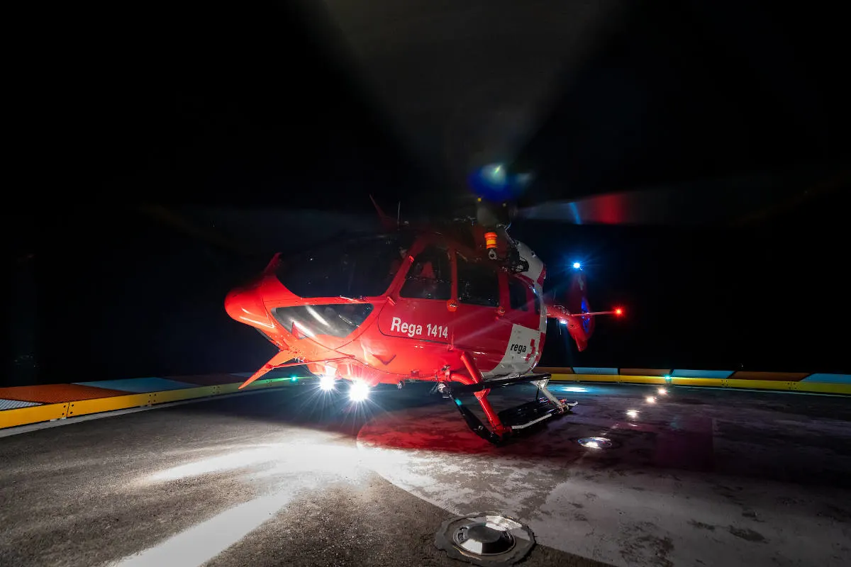 Chaux Ronde VD – Rega rettet in der Dämmerung zwei Freerider