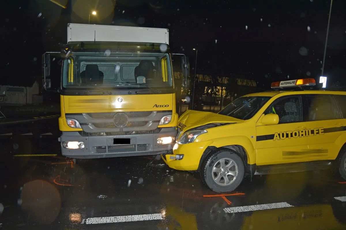Schaan FL - Drei Kollisionen mit Sachschaden