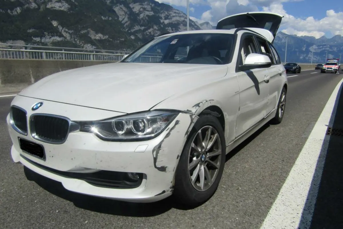 Mühlehorn GL - Verkehrsunfall auf der A3
