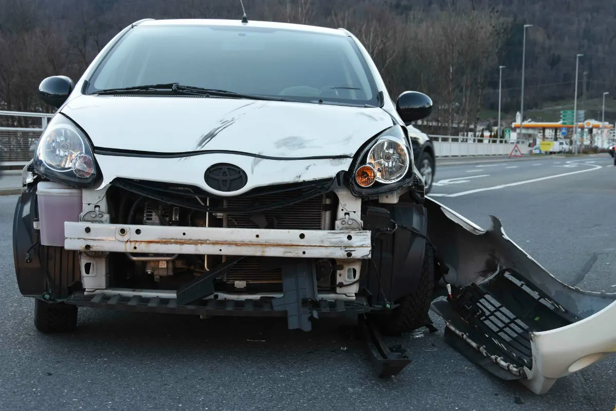 Trübbach SG - Crash zwischen Auto und Motorrad