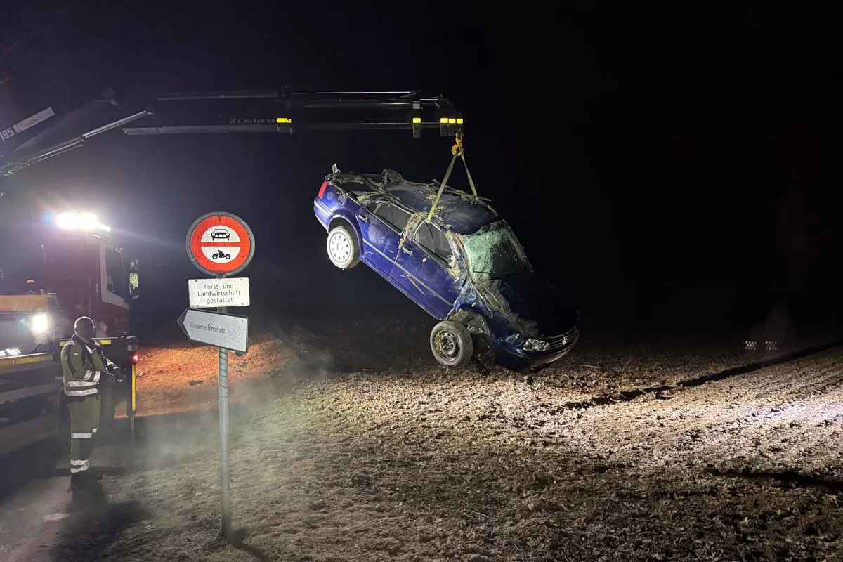 Birrhard AG – Neulenker verursacht Unfall mit Überschlag