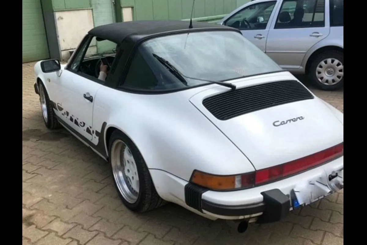 Polizei fahndet nach gestohlenem Porsche