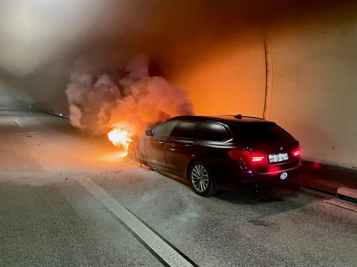 A2 Eptingen BL – Fahrzeugbrand im Belchentunnel – grosse Verkehrsbehinderungen