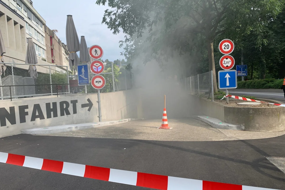Stadt St.Gallen – Fahrzeugbrand in Parkhaus Burggraben