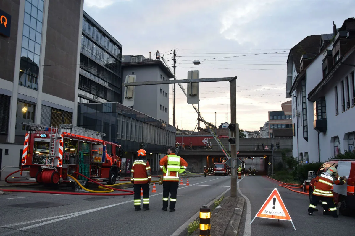 Olten SO - Dachstock in Brand geraten