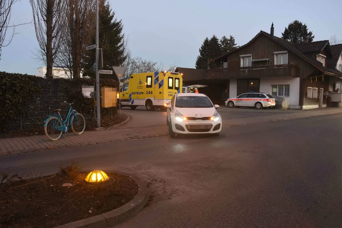 Widnau SG -Kollision zwischen Auto und Velo