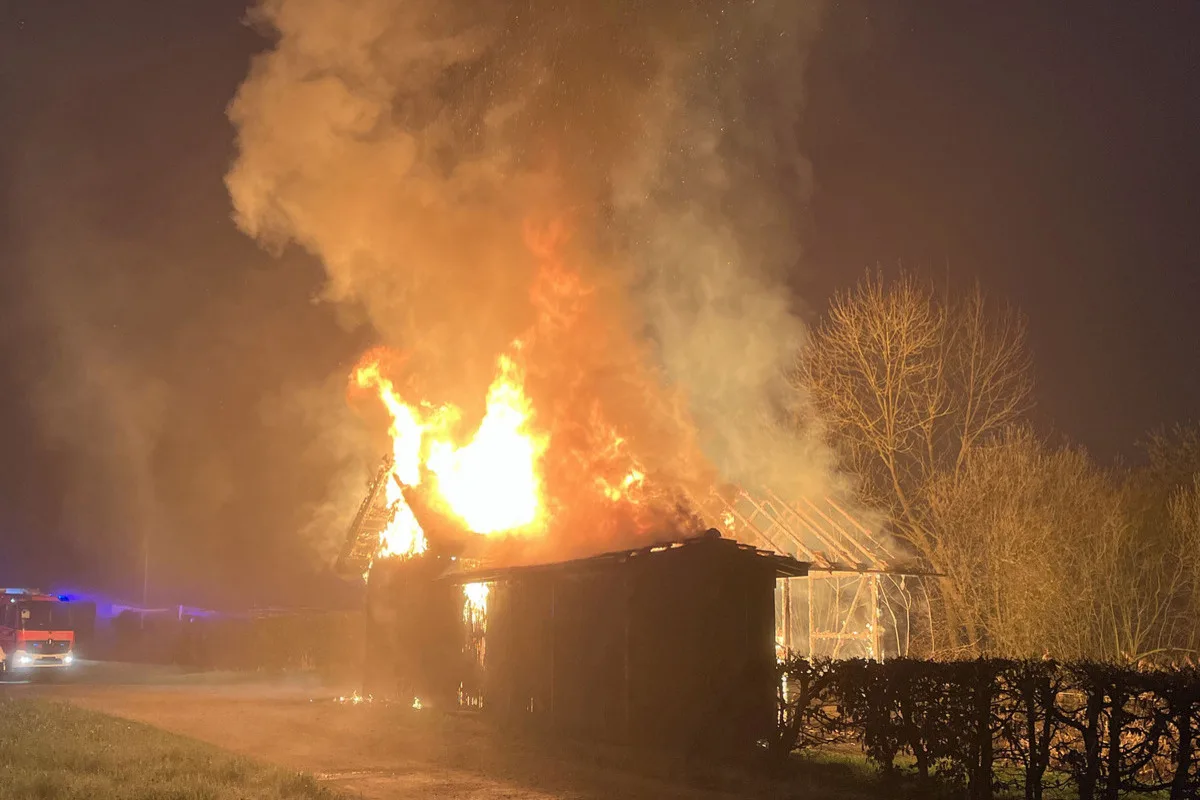 Root LU - Gebäude bei Brand zerstört 