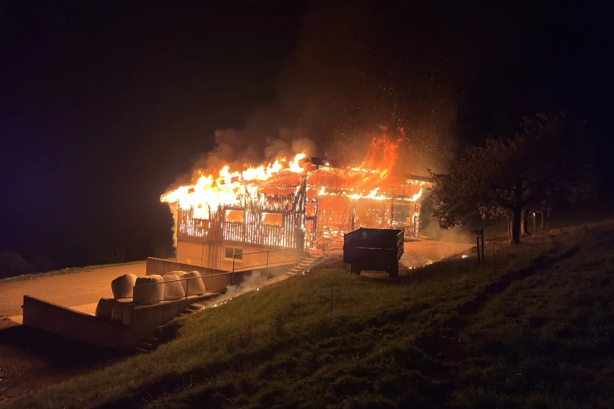  Rorschacherberg SG - Vollbrand zerstört Scheune