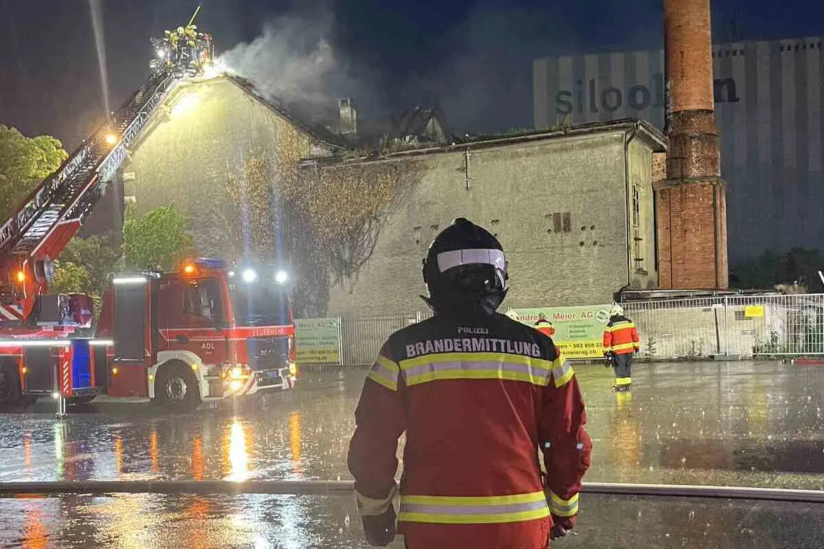 Olten SO – Brand in Industriegebäude 
