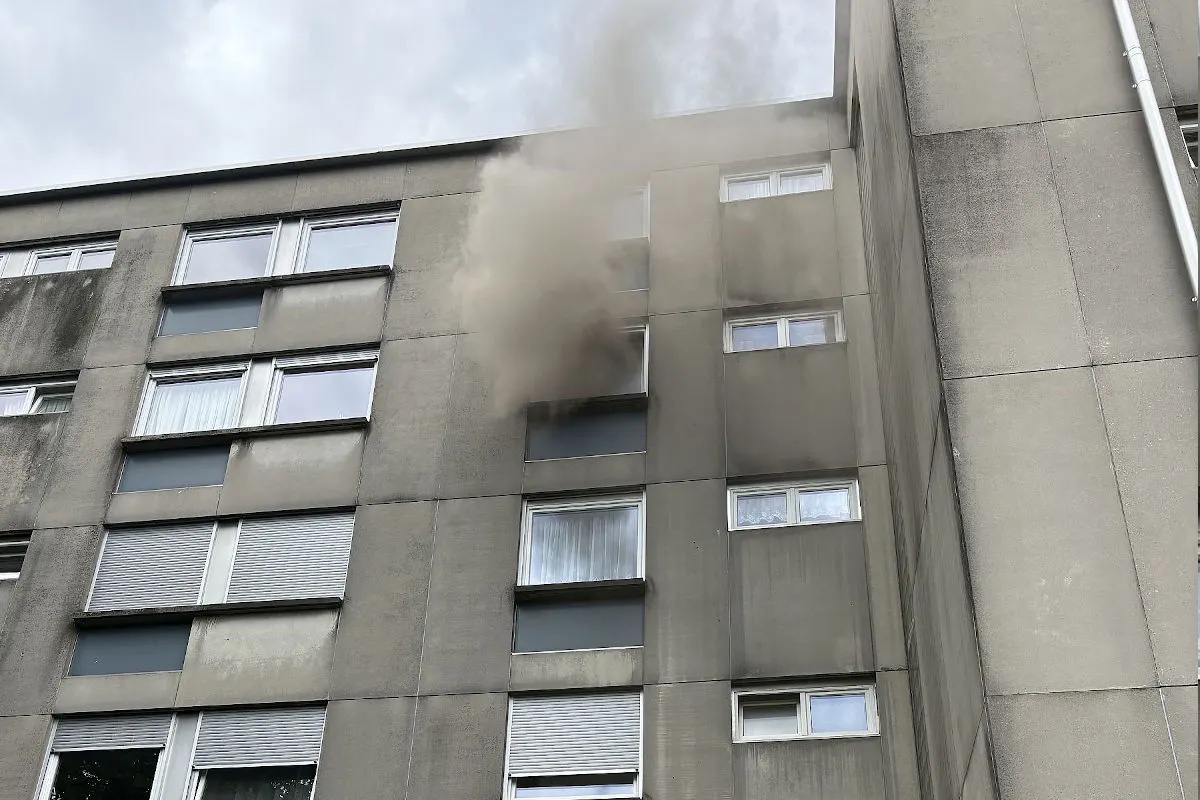 Pratteln BL – Person bei Brand in Mehrfamilienhaus verletzt