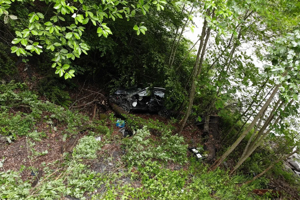 Tragisches Unglück in Schiers GR - Frau tot aufgefunden - Auto stürzt rund 160 Meter in die Tiefe!