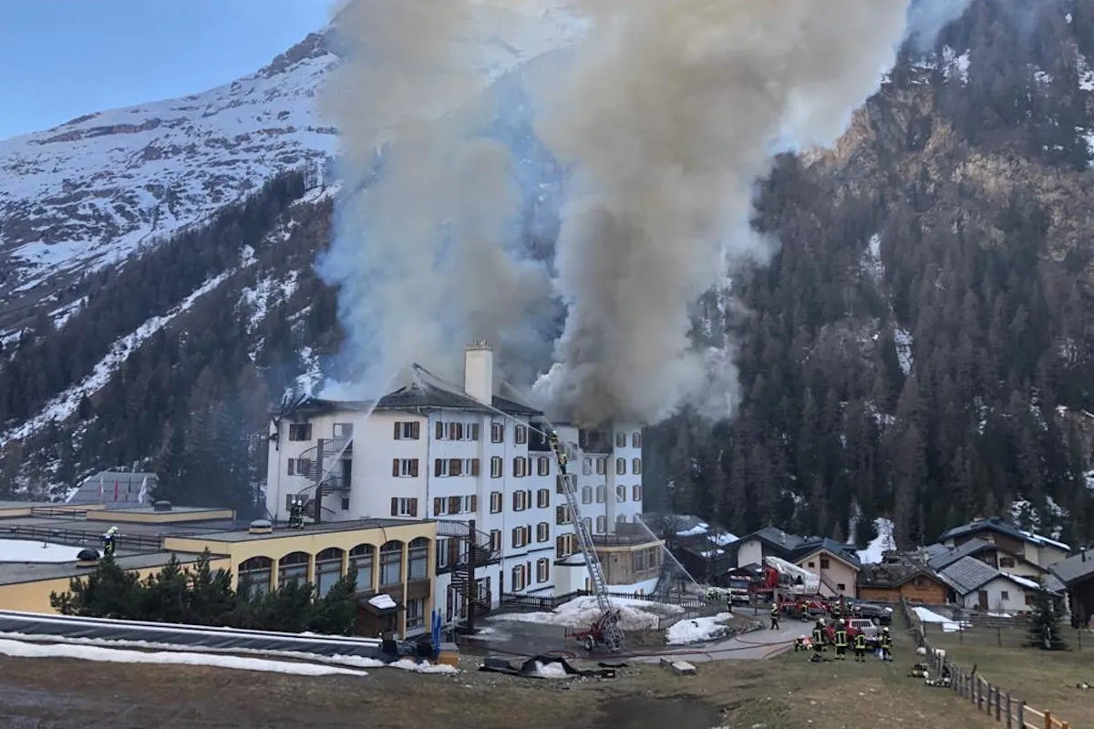 Zinal VS – Brand in einem Hotel