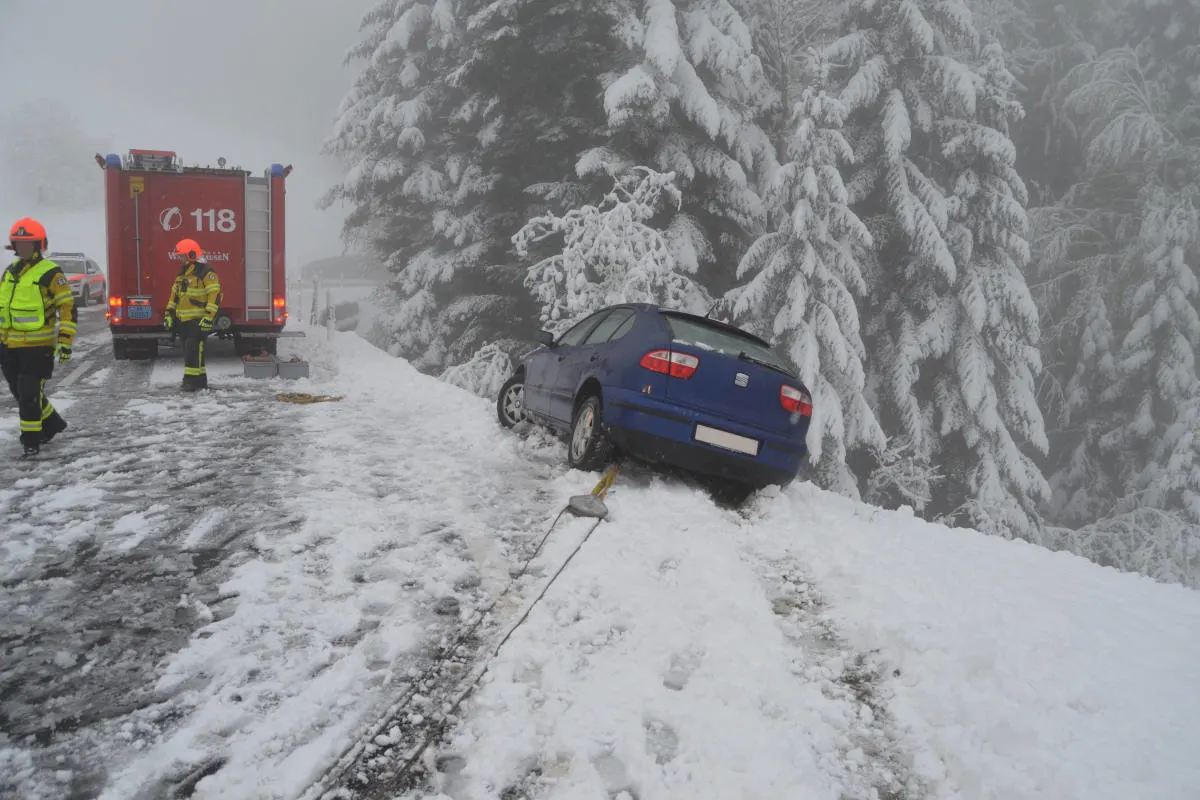 Walzenhausen AR - Selbstunfall mit Personenwagen