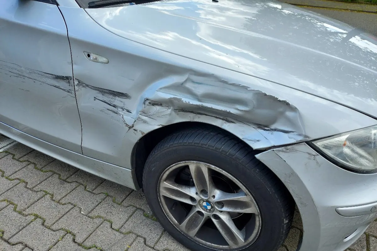 A6 Kaiserslautern – 2 mal Unfall gebaut, 2 mal geflüchtet