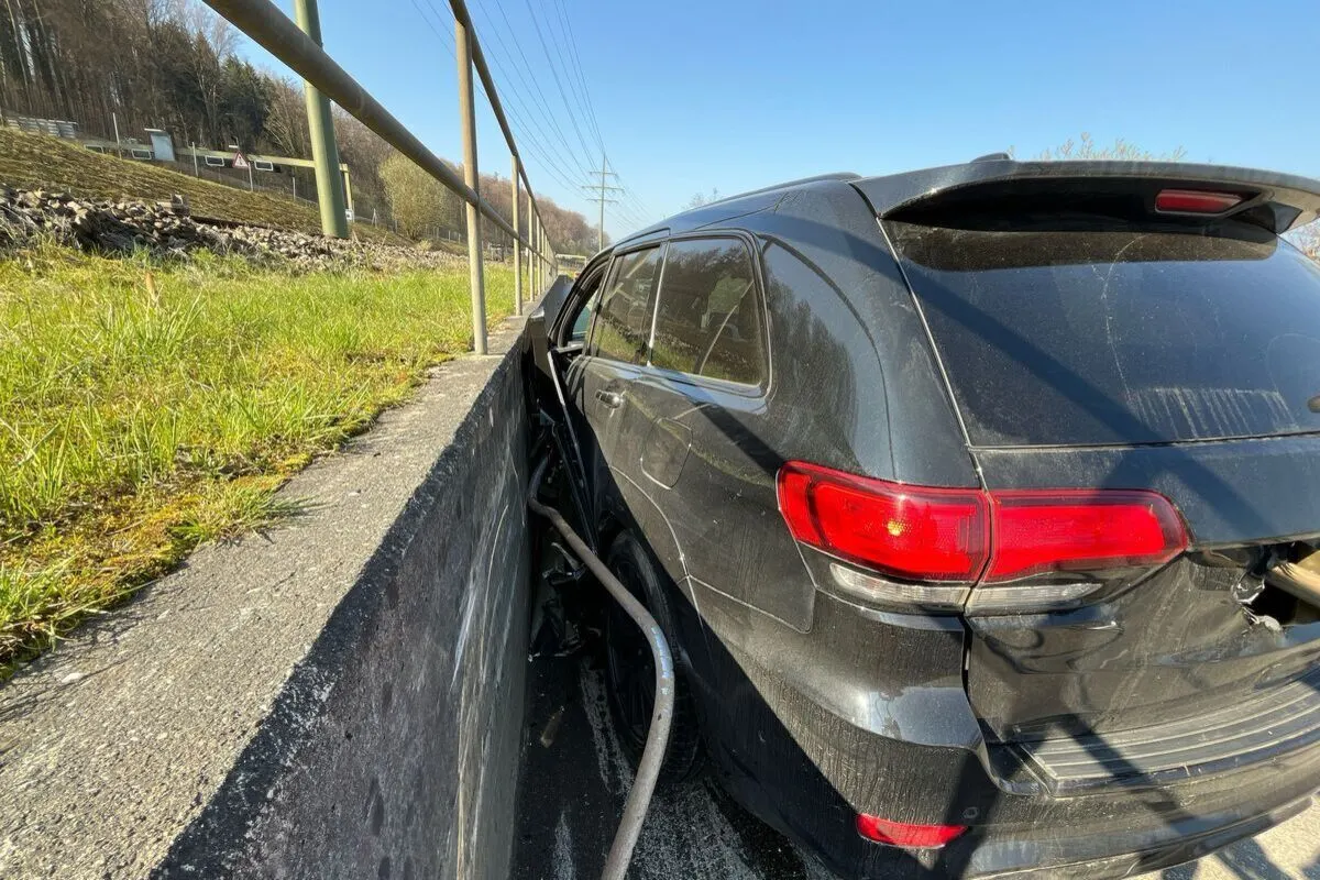 Solothurn – Ablenkung führt zu Selbstunfall