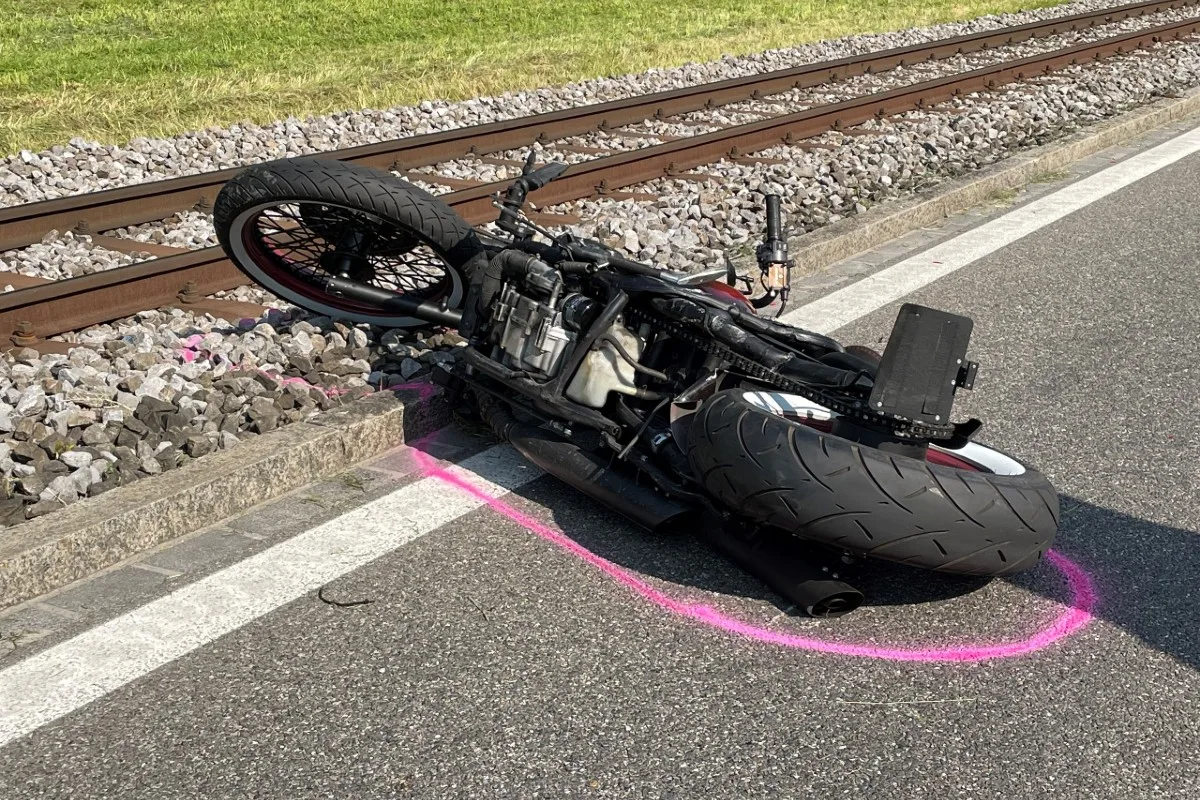 Unfall Frauenfeld TG - 30-jähriger Motorradfahrer nach Kollision mit Auto schwer verletzt