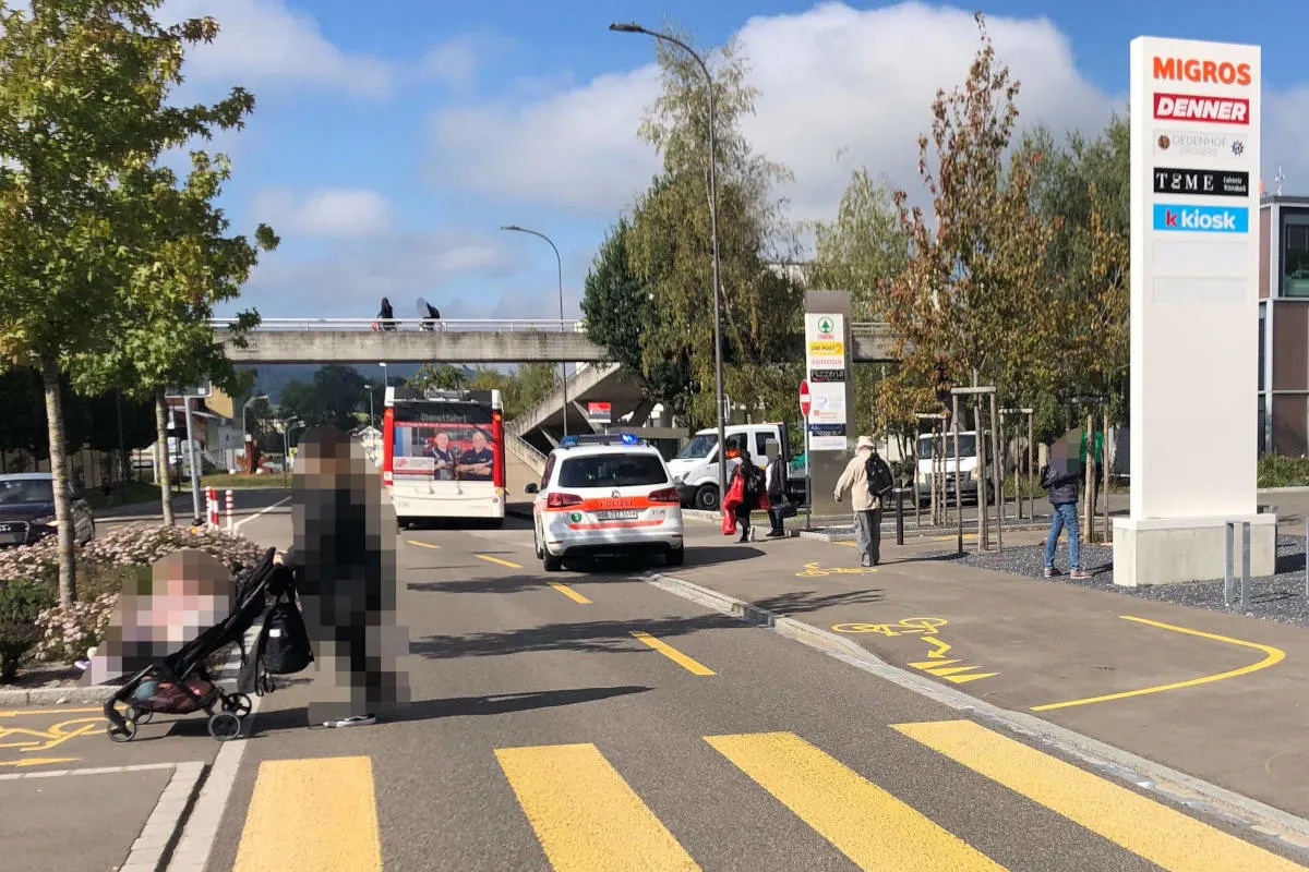 Wittenbach SG – Kollision zwischen Bus und E-Bike