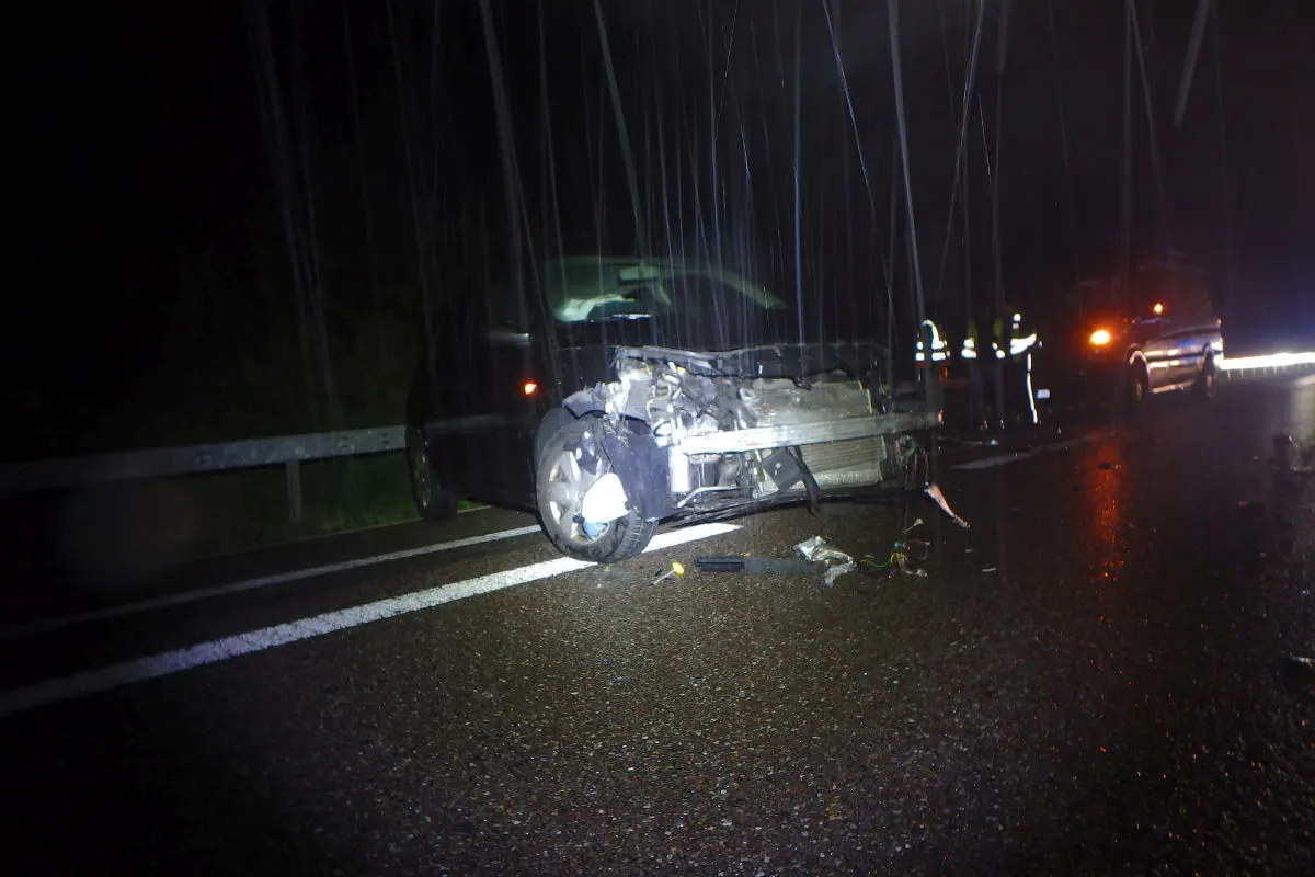 A1/Walterswil AG - Auto gegen Leitplanke geprallt - Zeugenaufruf