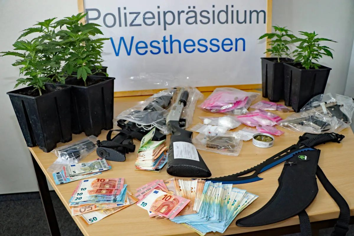 Westhessen – Familienbande in Haft