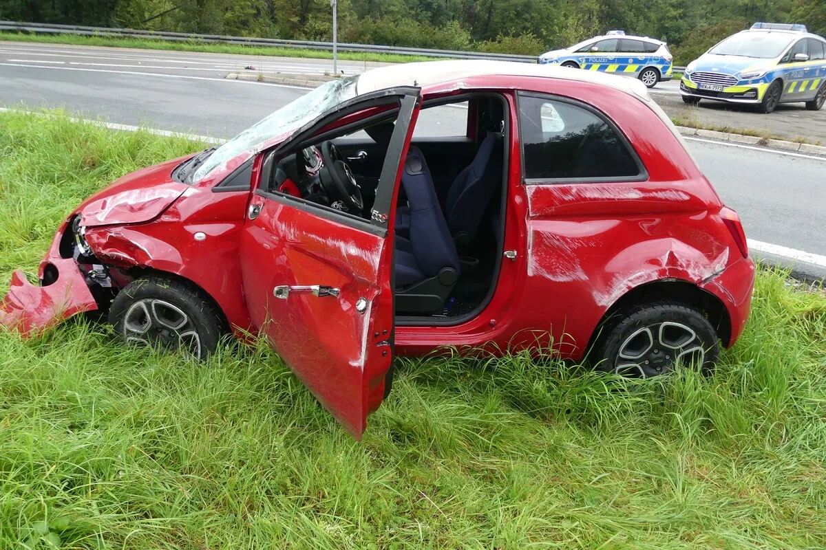 Reichshof NW - Zwei Verletzte nach einem Verkehrsunfall