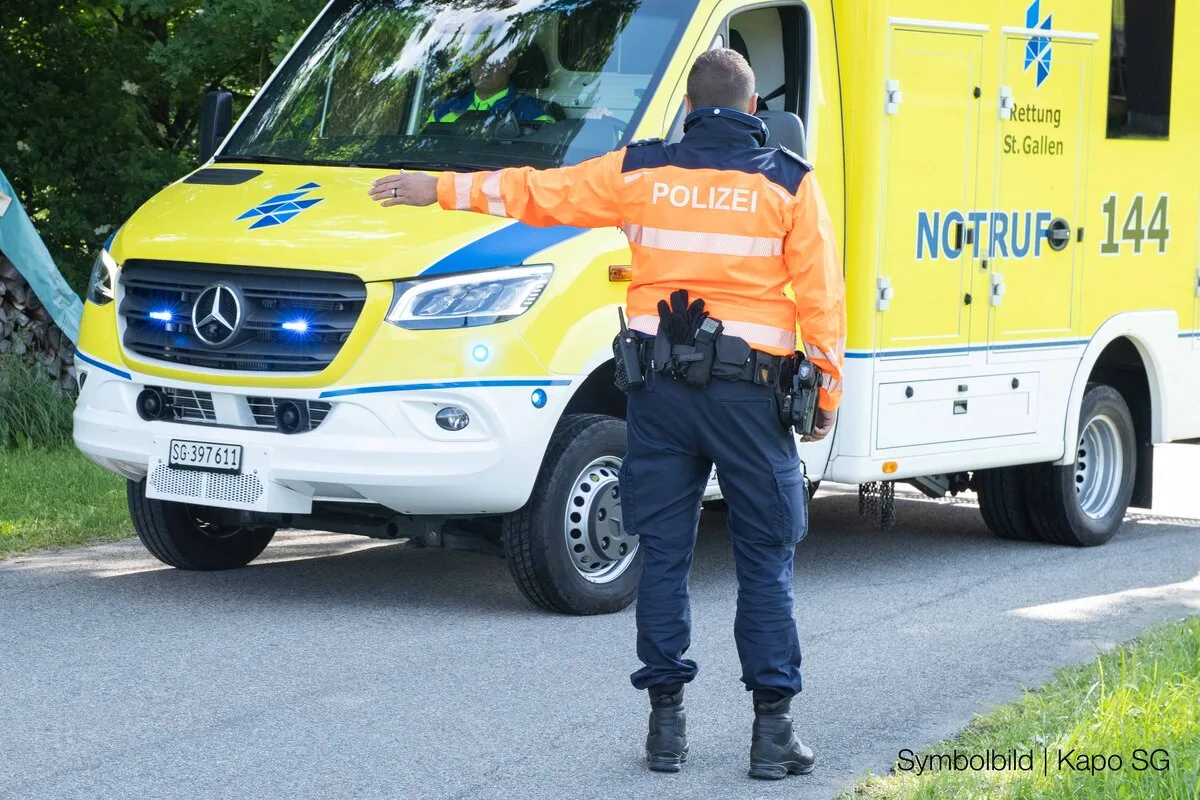 Niederwil SG – Arbeiter stürzt rund 3.5 Meter in die Tiefe