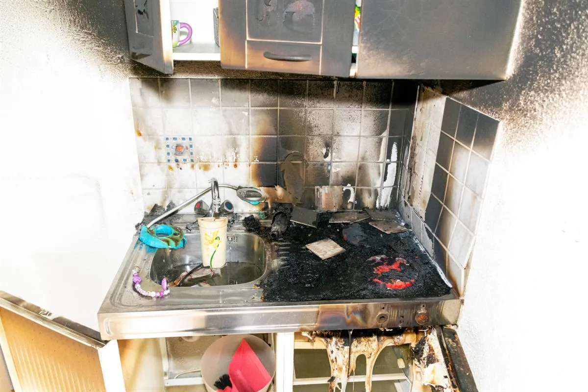 Lantsch/Lenz GR – Küchenbrand in Gästezimmer