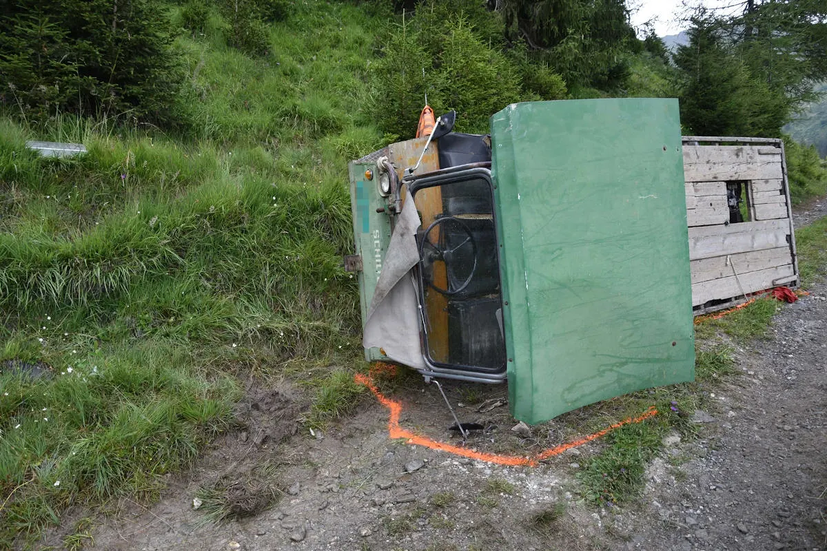 Tragisches Unglück in Calfreisen GR – Mit landwirtschaftlichem Motorkarren tödlich verunfallt