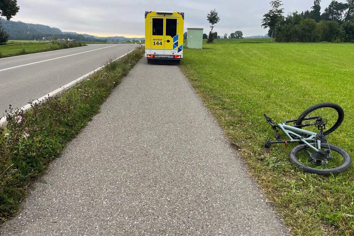 Oberbüren SG - Unfall mit drei beteiligten Velofahrerinnen