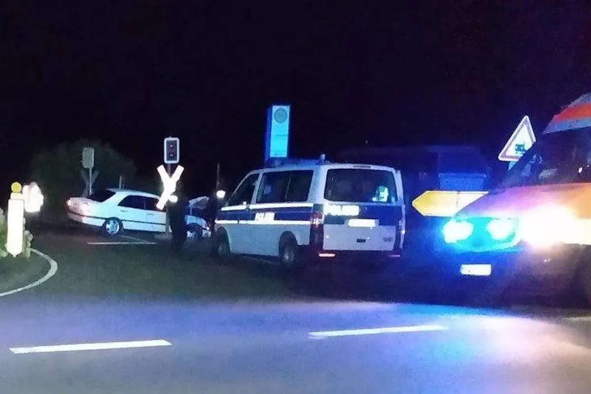 Münchhausen – Unfall am Bahnübergang fordert hohen Sachschaden