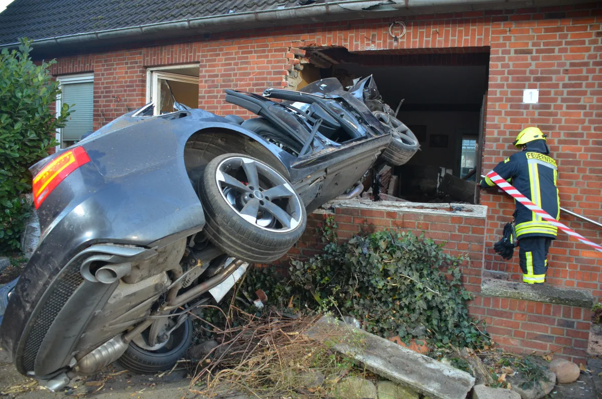 Bargstedt  – 27-jähriger Autofahrer bei Unfall schwer verletzt