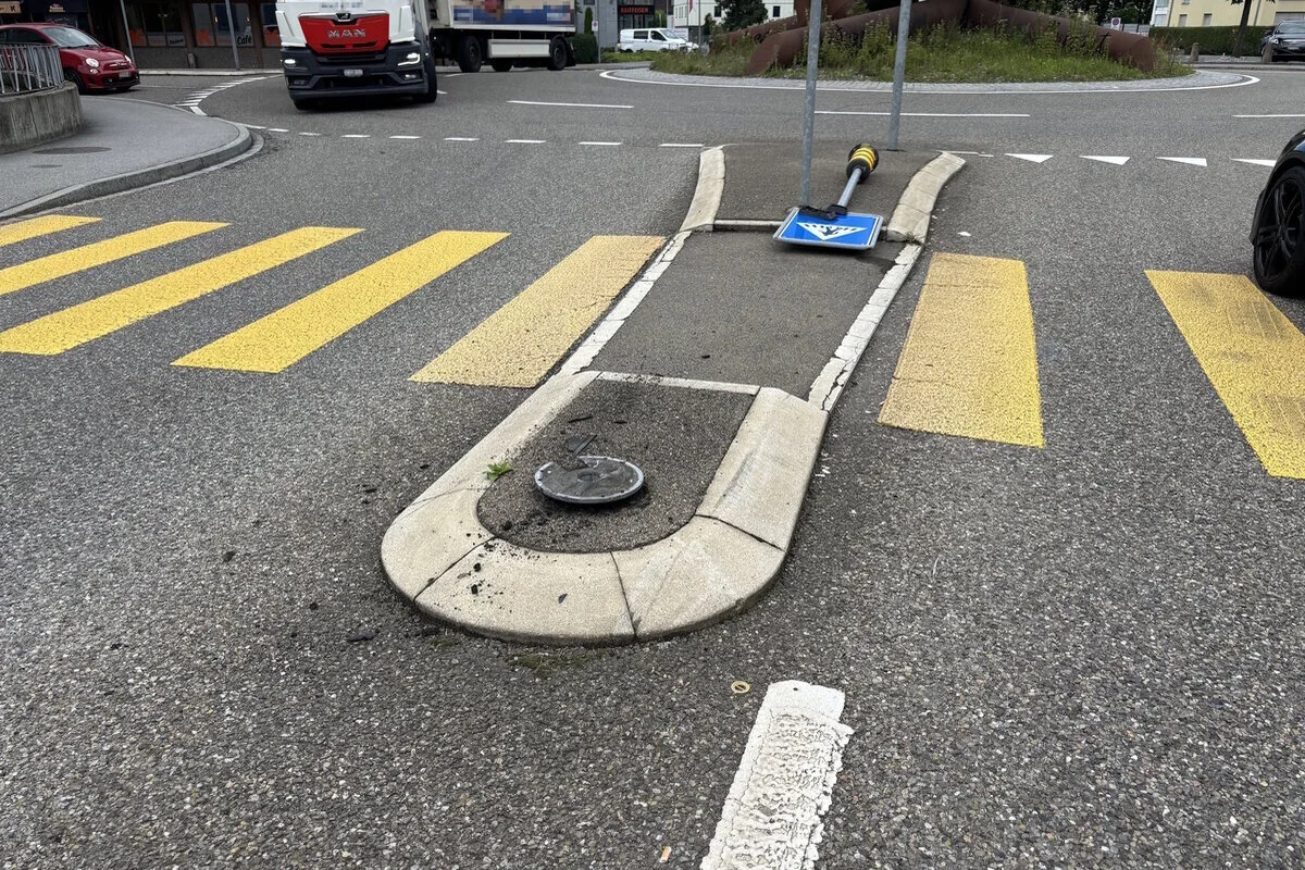 Au SG – 82-Jähriger verunfallt fahrunfähig