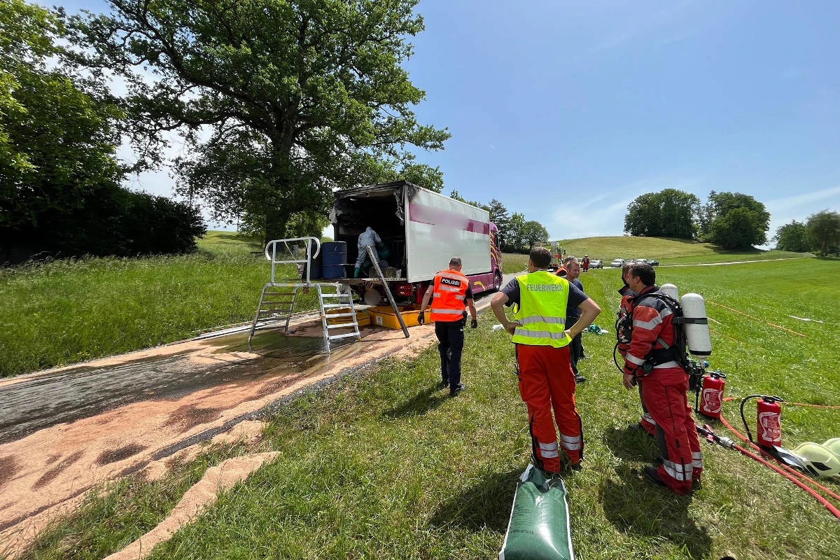 Elsau ZH – Brand eines Gefahrguttransporters